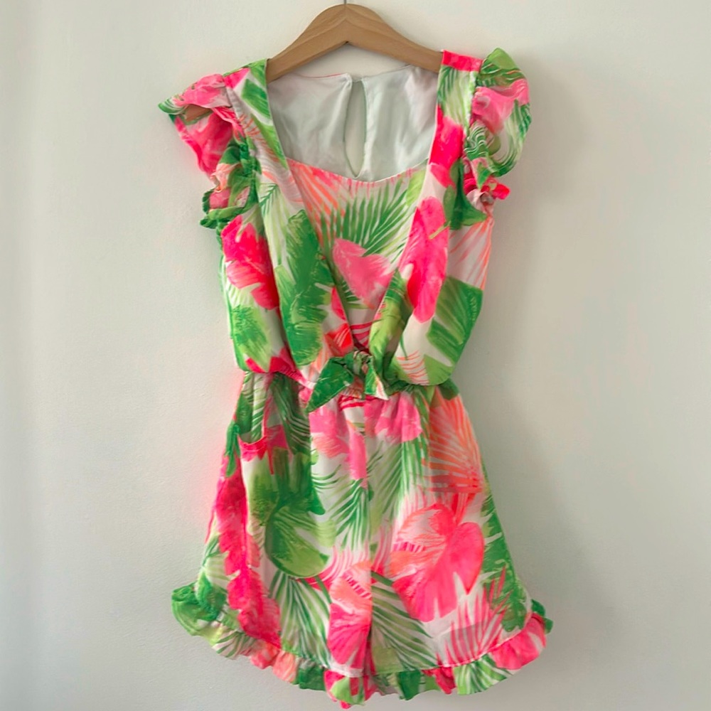 Girls romper size S fabkids